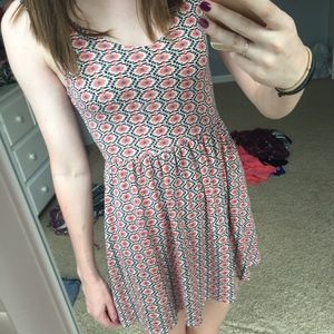 Patterned pink/black/white dress